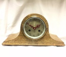 VINTAGE Mantel Clock Wooden