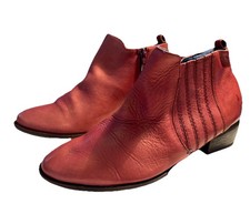 Moshulu Women's Ankle Boot