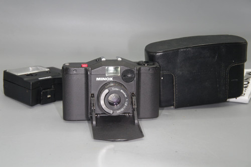 Minox compact 35mm film - 35,