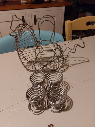 Chrome wire chicken - , egg