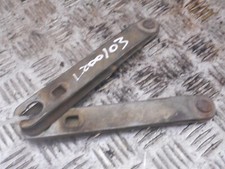 BFD001652 2003 MITSUBISHI L200 2.5TD 4LIFE TAILGATE STRAPS