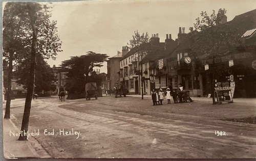 Henley thames postcard - on,