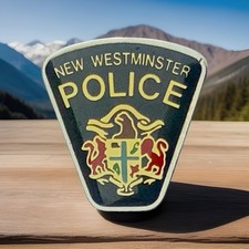 Vintage New Westminster Police British Columbia Canada Enamel Pin Badge. Y18 159