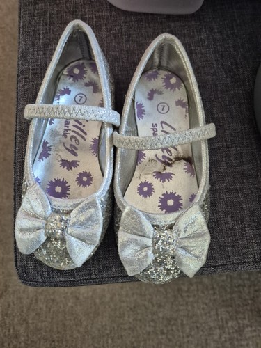 Lilley sparkle child size 7 - lilley,
