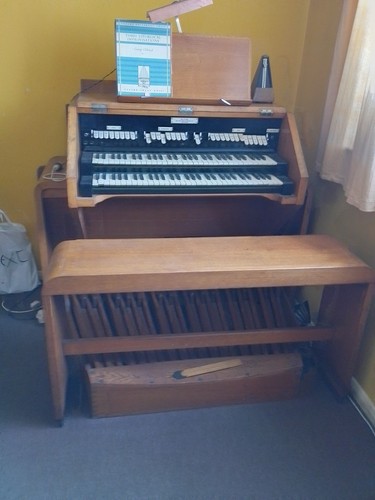 John compton melotone organ - melotone,