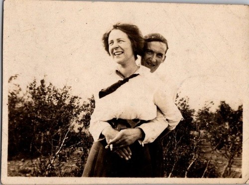 Old vintage photo happy - photo,
