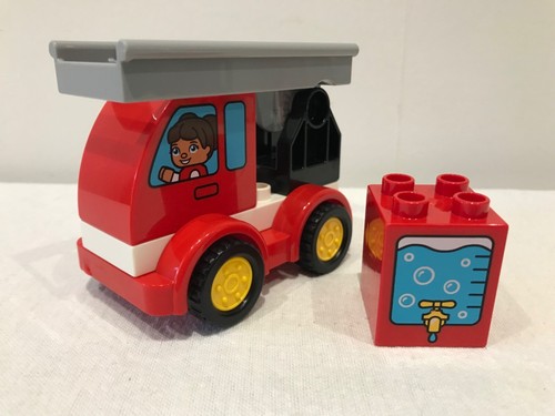 Duplo red fire engine - duplo,