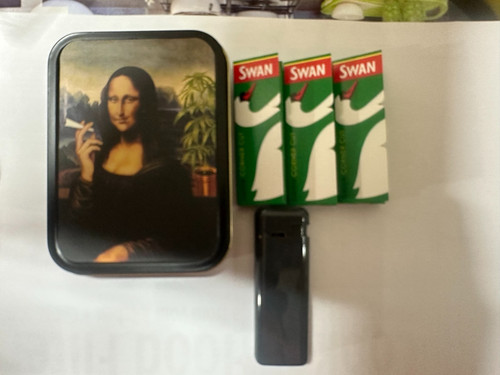 Tobacco tin 2oz - tin, mona