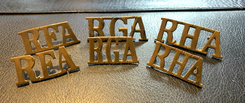 Royal artillery shoulder title - royal,