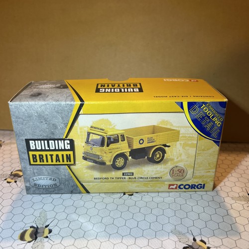 Corgi bedford 4 - corgi, tk