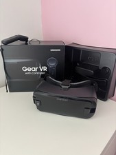 Samsung Gear VR by Oculus