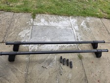 Halfords Roof Bars and Fitting