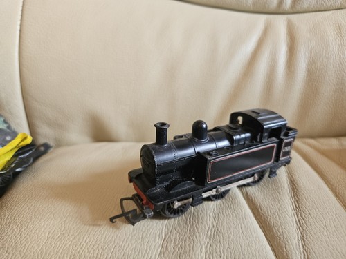 Tri ang railways 6 - r.52, 0-6-0