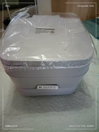Gear 10l portable flush - hi,