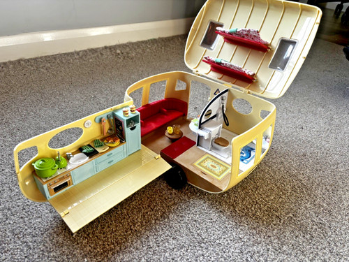 Sylvanian families the caravan - families,