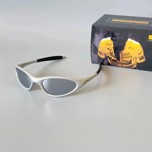 Oakley mitute silver - oakley, vintage