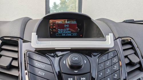 Ford fiesta mk7 phone - ford,