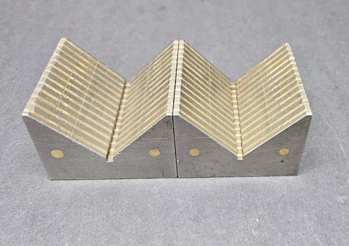 Magnetic transfer block - magnetic, v-block