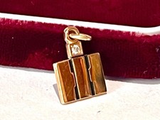 10K GOLD INTERNATIONAL HARVESTERS TRACTOR PENDANT CHARM 4 A NECKLACE JEWELLERY