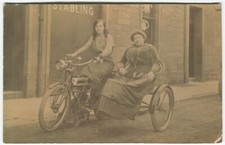 Woman motorcycle wicker - on, motorcycle,
