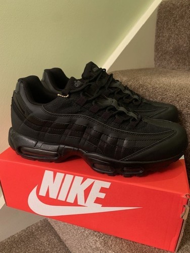 Size brand new nike - size,