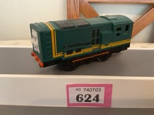 THOMAS & FRIENDS TRACKMASTER