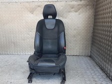 VOLVO V40 SEAT FRONT RIGHT MK3