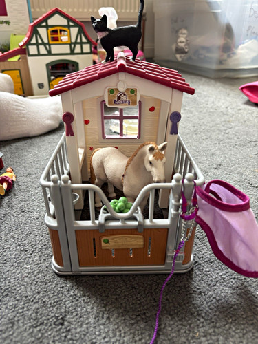 Schleich horse club stable - club,