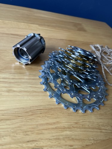 Campagnolo free hub - hub, body