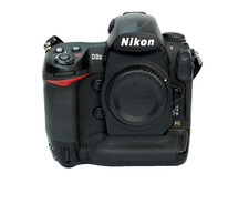 NIKON D3X CAMERA BODY - Excellent Quality -LOW SHUTTER COUNT- ONLY 29,253 - RARE