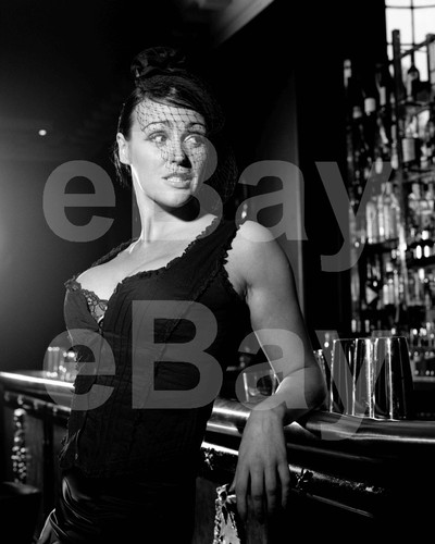 Suranne jones 10x8 photo - 10x8,