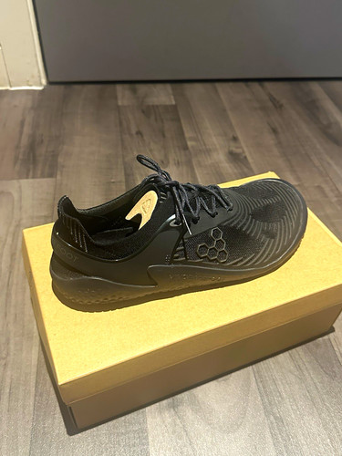 Vivobarefoot motus strength - vivobarefoot,