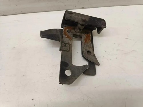Mercedes benz w124 hood lock - mercedes-benz,