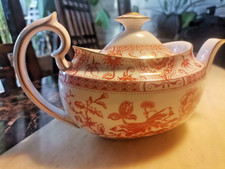 Royal Crown Derby Victoria teapot