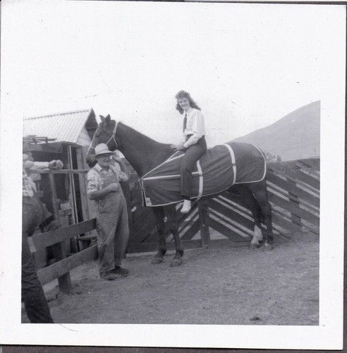 Photograph girls horse ranch - girls,