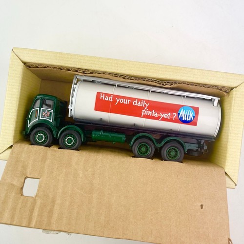 Corgi classics diecast metal - diecast,