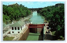Locks Erie Barge Canal