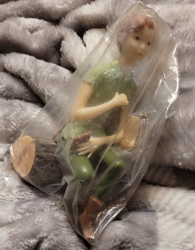 Wilton cake topper peter pan - cake,