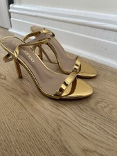 Boohoo Gold Women’s Size 5 Strappy Heels - Never Worn