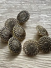 8 X Gold Filigree Flower