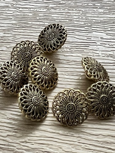 Gold filigree flower - 8,