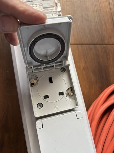 Camping mains cable 3 socket - 3,