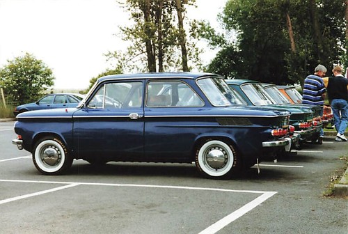 Vintage car photo approx x - car, approx.