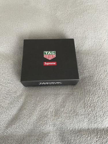 Supreme tag heuer - x,