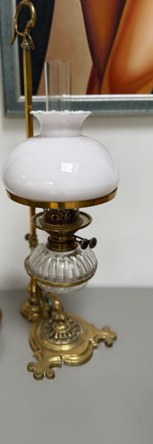 Antique oil lamp white - , vesta