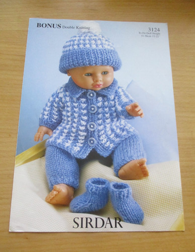 Sirdar doll outfit - , doll's