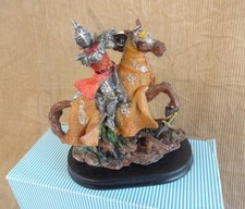 8" TALL TOURNAMENT KNIGHT ON