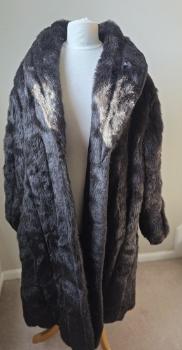 Monterrey fashions vintage - fashions,