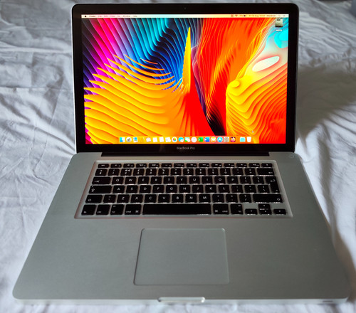 Apple macbook pro inch - inch, 2011