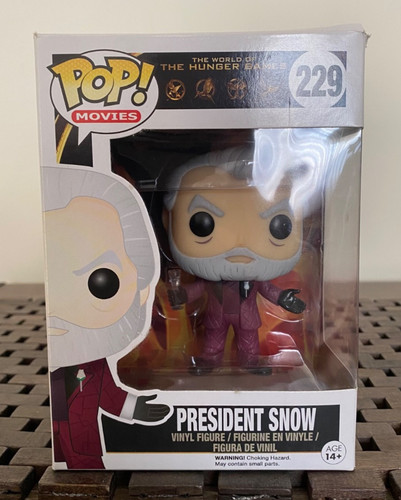President snow the hunger - president,